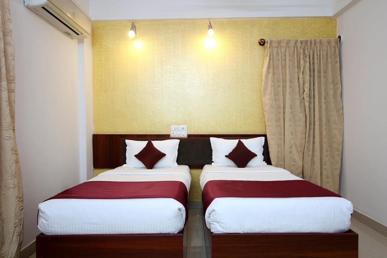 Oyo 9959 Hotel Varcity Ruby Bengaluru Kültér fotó